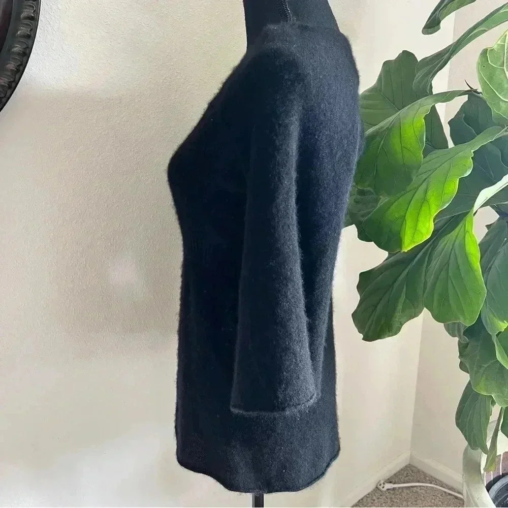 Aqua Women’s Black Low Cut 3/4 Bell Sleeve 100% Cashmere Sweater Jumper Medium - Picture 5 of 14